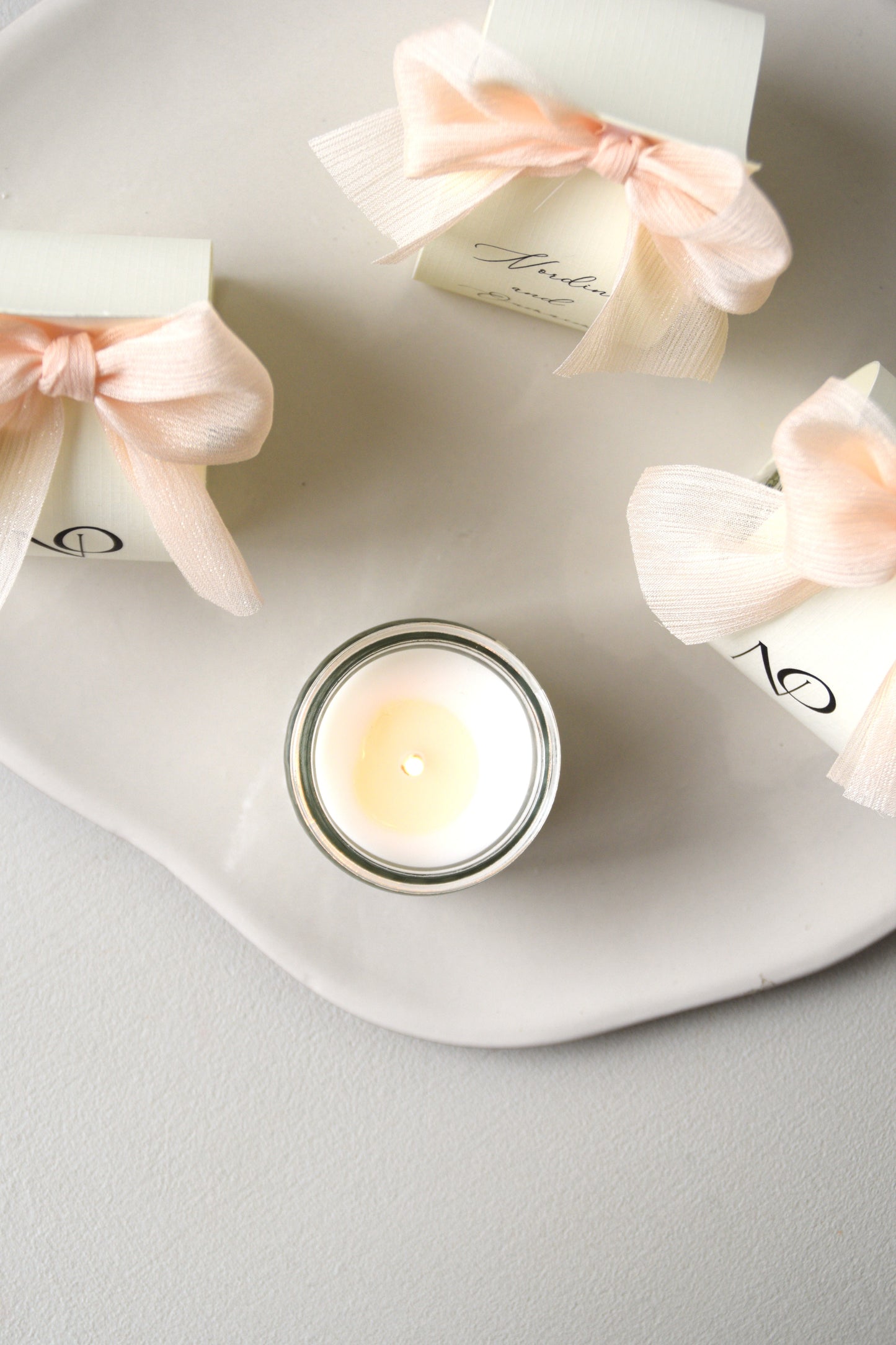 Safha of Linen - Candle Thank You