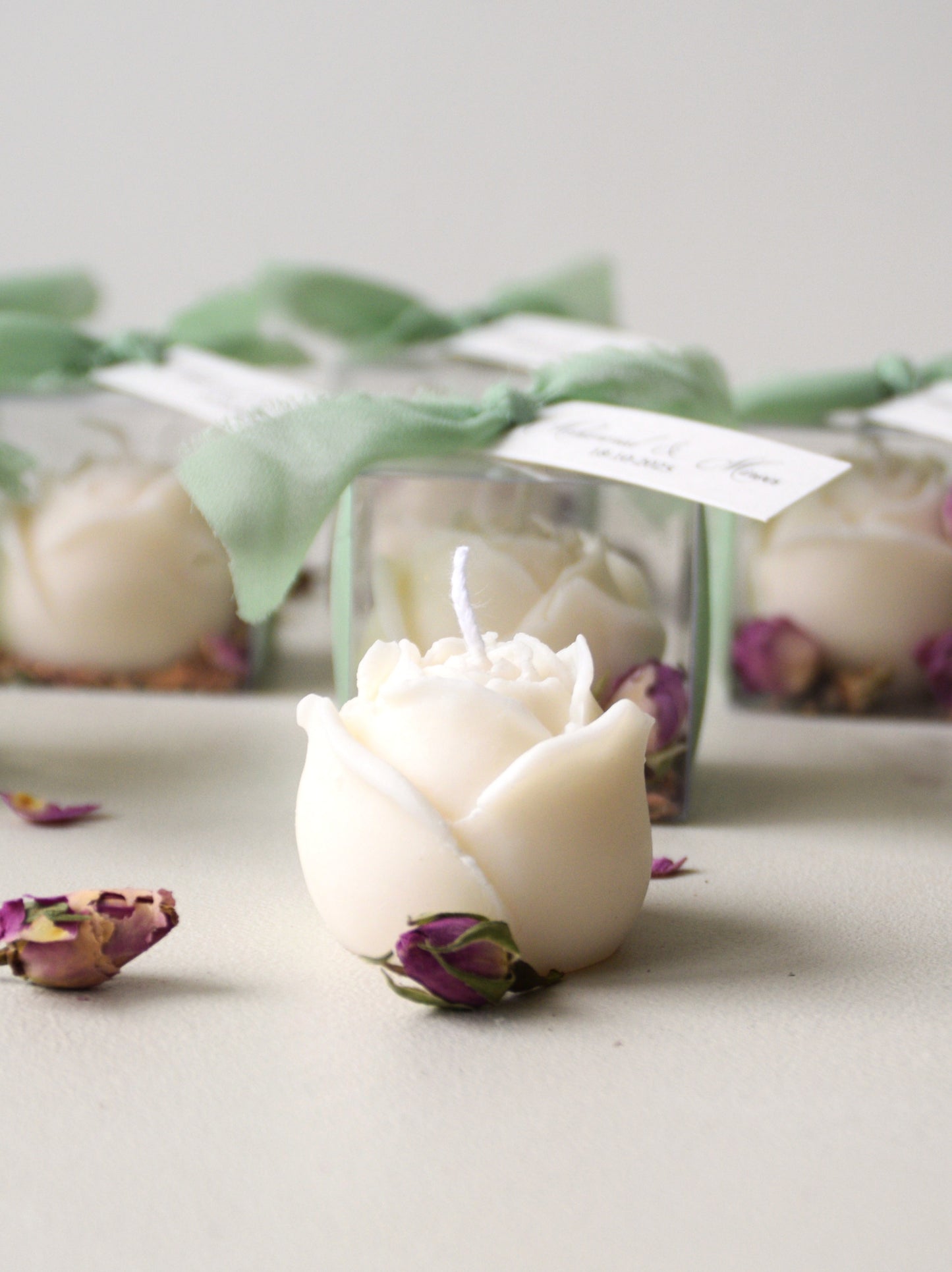 Safha of Roses - Candle Favor