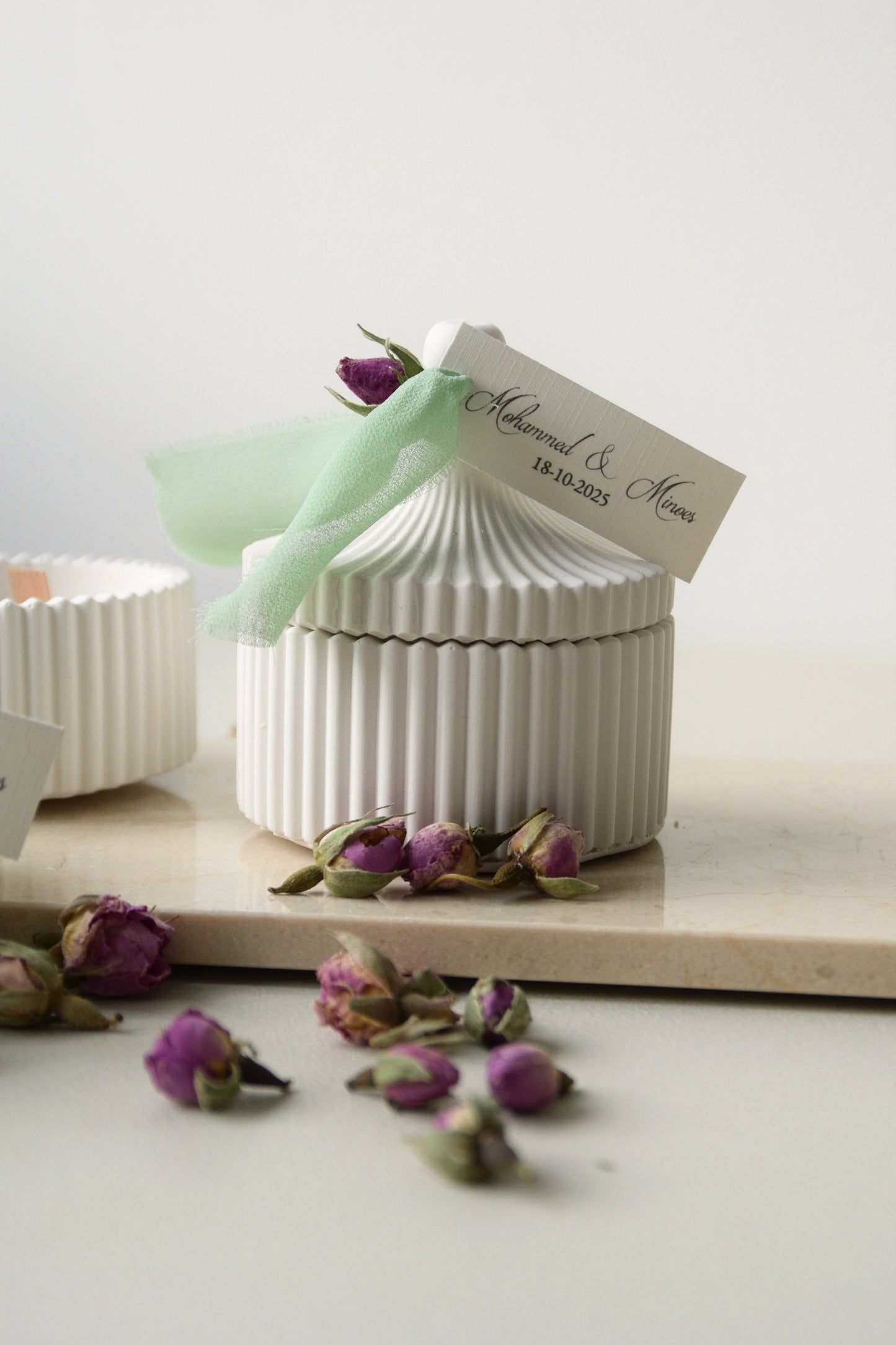 Safha of Roses - Candle favor (jar)