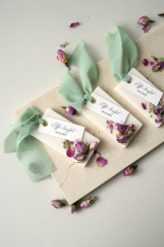 Safha of Roses - Wax melt thank you gift